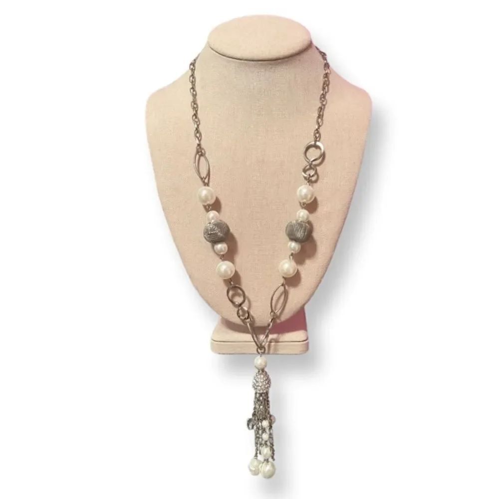 🤯5/$25🤯 Silver Pearl Rhinestone Long Dangling Necklace